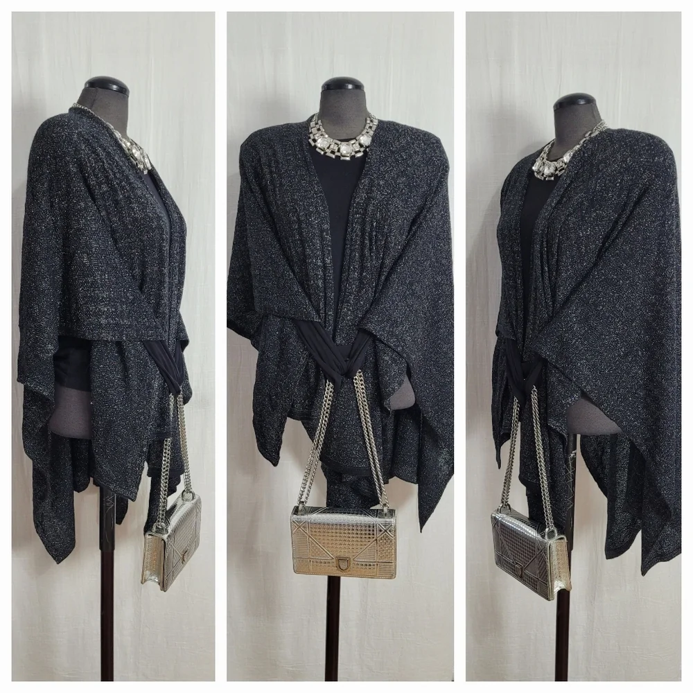 SCARF / Wrap - Picture 3 of 3